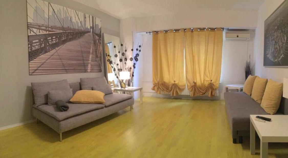 Green Apartment With Terrace 12 Bucarest Extérieur photo