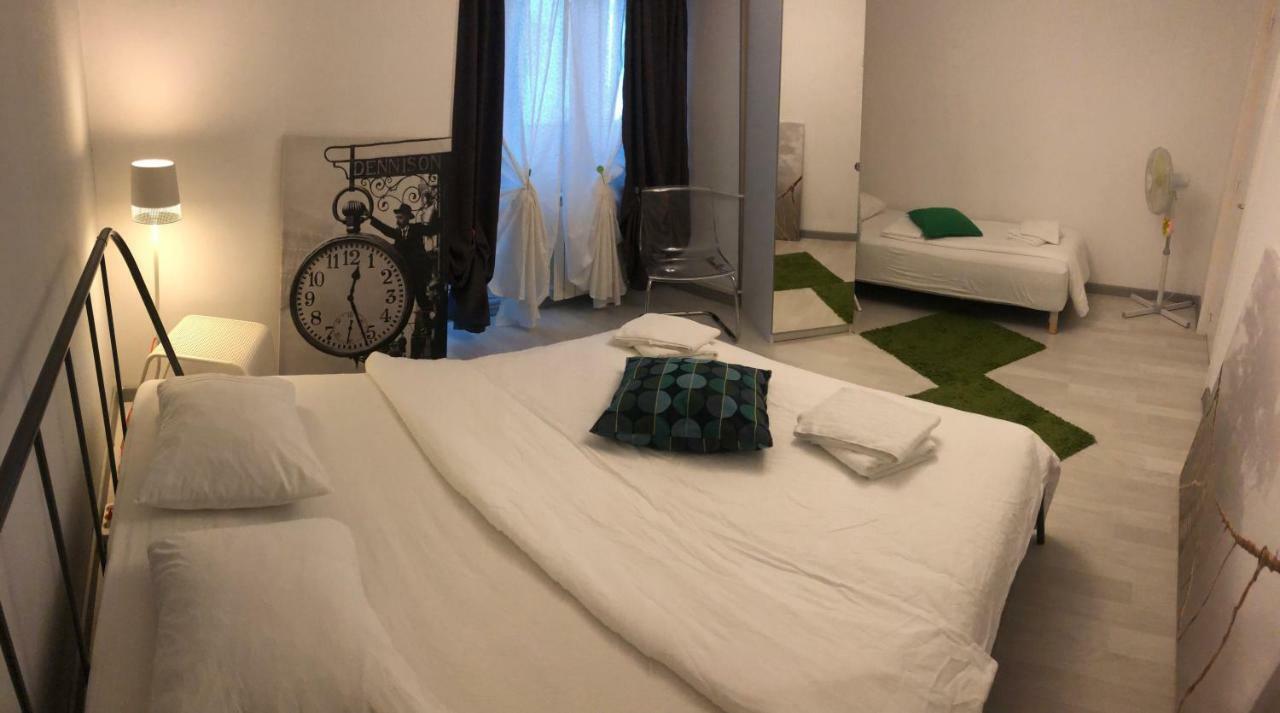 Green Apartment With Terrace 12 Bucarest Extérieur photo